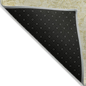 HomeRoots 8' Gold and Beige Round Damask Rug - Stylish Washable Indoor/Outdoor Area Rug for Easy Care & Durability 622116