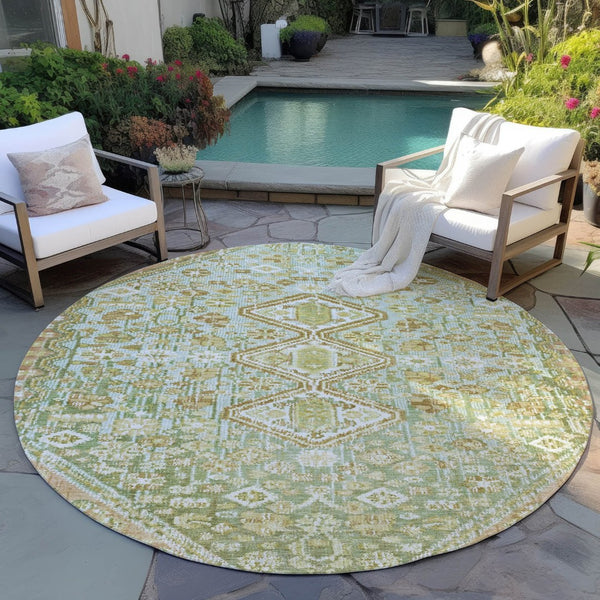 HomeRoots 8' Round Aztec Area Rug in Sage & Ivory - Washable, Durable, Perfect for Indoor & Outdoor Spaces! 622164