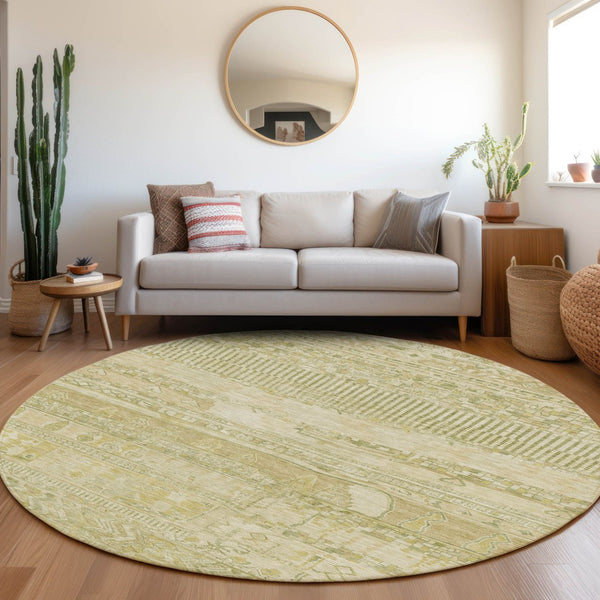 HomeRoots 8' Tan and Gold Striped Round Area Rug – Stylish, Washable, Durable for Indoor & Outdoor Spaces! 622212