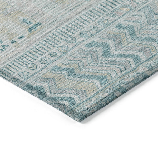 HomeRoots 5' Teal Blue and Gray Striped Washable Area Rug - Durable, Stylish Indoor/Outdoor Décor for Any Space 622217