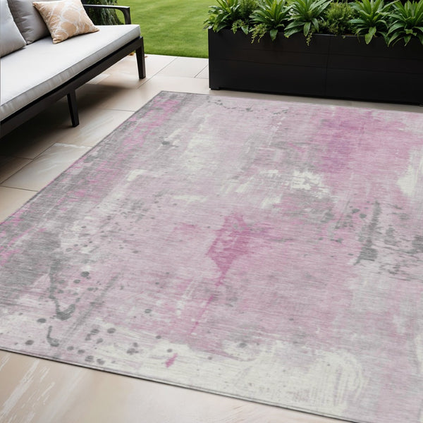 HomeRoots 5' X 8' Pink and Gray Abstract Area Rug - Durable, Machine Washable for Indoor/Outdoor Spaces! 622397