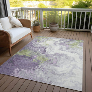HomeRoots 5' X 8' Abstract Indoor Outdoor Area Rug in Lavender & Fern Green – Modern, Washable, Durable Design! 622415
