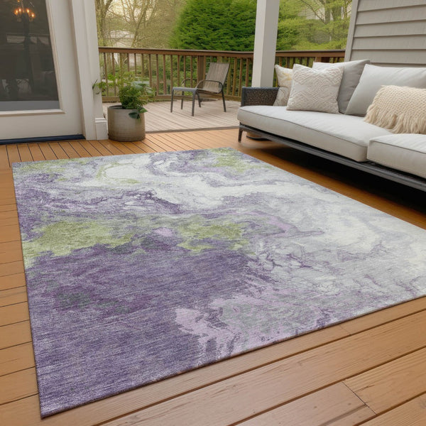 HomeRoots 5' X 8' Abstract Indoor Outdoor Area Rug in Lavender & Fern Green – Modern, Washable, Durable Design! 622415