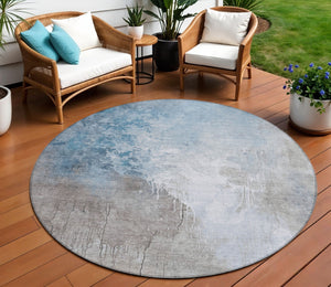 HomeRoots 8' Denim Blue and Gray Round Abstract Rug - Stylish, Washable Indoor/Outdoor Area Rug for All Spaces! 622452