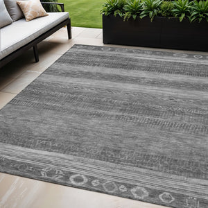 HomeRoots 5' Gray and Silver Aztec Area Rug - Durable, Washable Design for Indoor and Outdoor Spaces 5' X 8' 622607