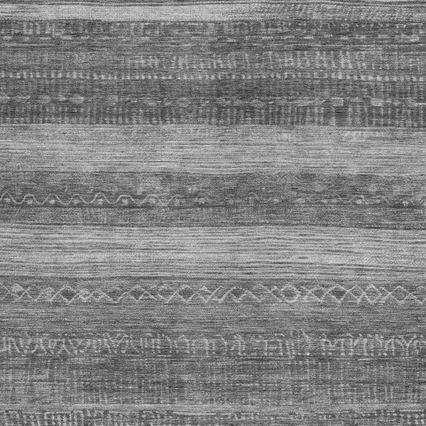 HomeRoots 5' Gray and Silver Aztec Area Rug - Durable, Washable Design for Indoor and Outdoor Spaces 5' X 8' 622607