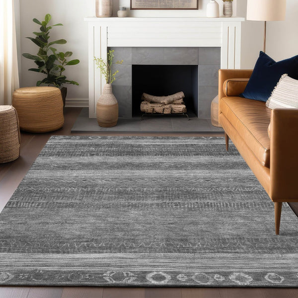 HomeRoots 5' Gray and Silver Aztec Area Rug - Durable, Washable Design for Indoor and Outdoor Spaces 5' X 8' 622607
