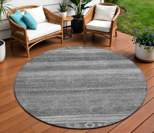 HomeRoots 5' Gray and Silver Aztec Area Rug - Durable, Washable Design for Indoor and Outdoor Spaces 8' Round 622608