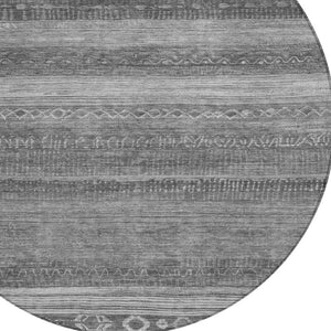 HomeRoots 5' Gray and Silver Aztec Area Rug - Durable, Washable Design for Indoor and Outdoor Spaces 8' Round 622608