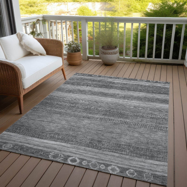 HomeRoots 5' Gray and Silver Aztec Area Rug - Durable, Washable Design for Indoor and Outdoor Spaces 10' X 14' 622611