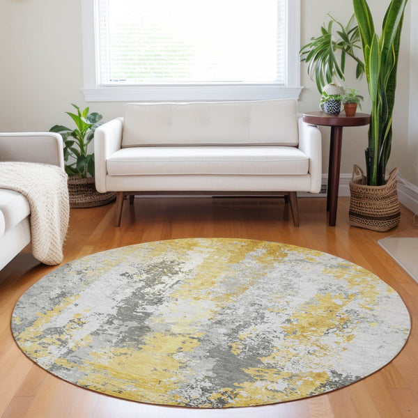 HomeRoots 5' Vibrant Yellow and Ivory Abstract Area Rug – Durable, Stain Resistant, Indoor/Outdoor Versatile Design 8' Round 622638