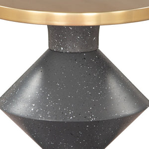 HomeRoots 21" Gold Iron Pedestal End Table - Chic Modern Accent for Living Rooms, Bedrooms & Small Spaces 622645