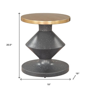 HomeRoots 21" Gold Iron Pedestal End Table - Chic Modern Accent for Living Rooms, Bedrooms & Small Spaces 622645