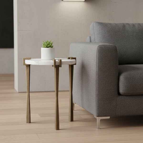 HomeRoots 22" Modern White Iron Pedestal End Table - Stylish, Versatile Accent for Living Room & Bedroom Decor 622668