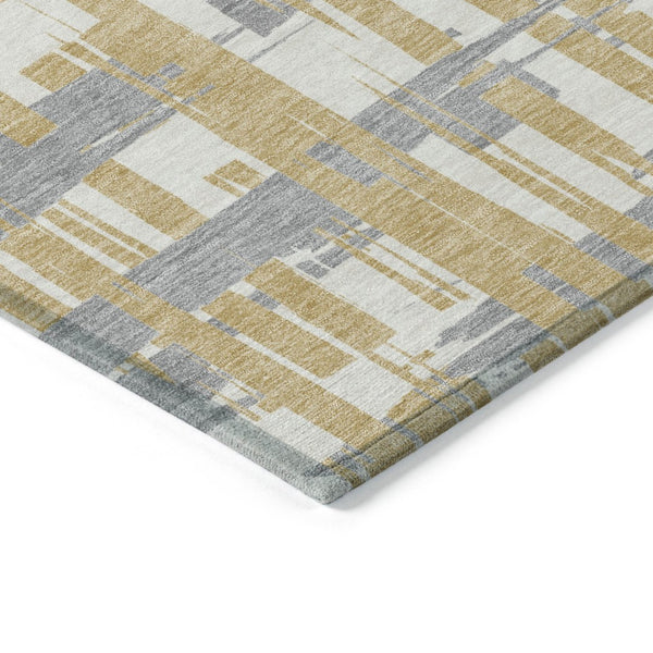 HomeRoots 5' Gold Ivory and Gray Striped Washable Area Rug - Stylish, Durable, Indoor/Outdoor Design for Any Space 8' Round 622691