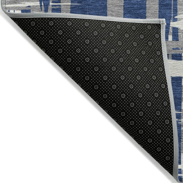 HomeRoots 5' Navy Blue, Gray & Ivory Striped Washable Area Rug for Indoor/Outdoor Versatile Style & Durability 8' Round 622721