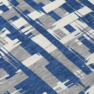 HomeRoots 5' Navy Blue, Gray & Ivory Striped Washable Area Rug for Indoor/Outdoor Versatile Style & Durability 8' Round 622721