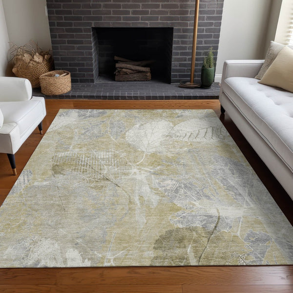 HomeRoots 5' Beige and Ivory Floral Area Rug - Stylish, Washable, Indoor/Outdoor Durability for High-Traffic Areas 10' X 14' 622754