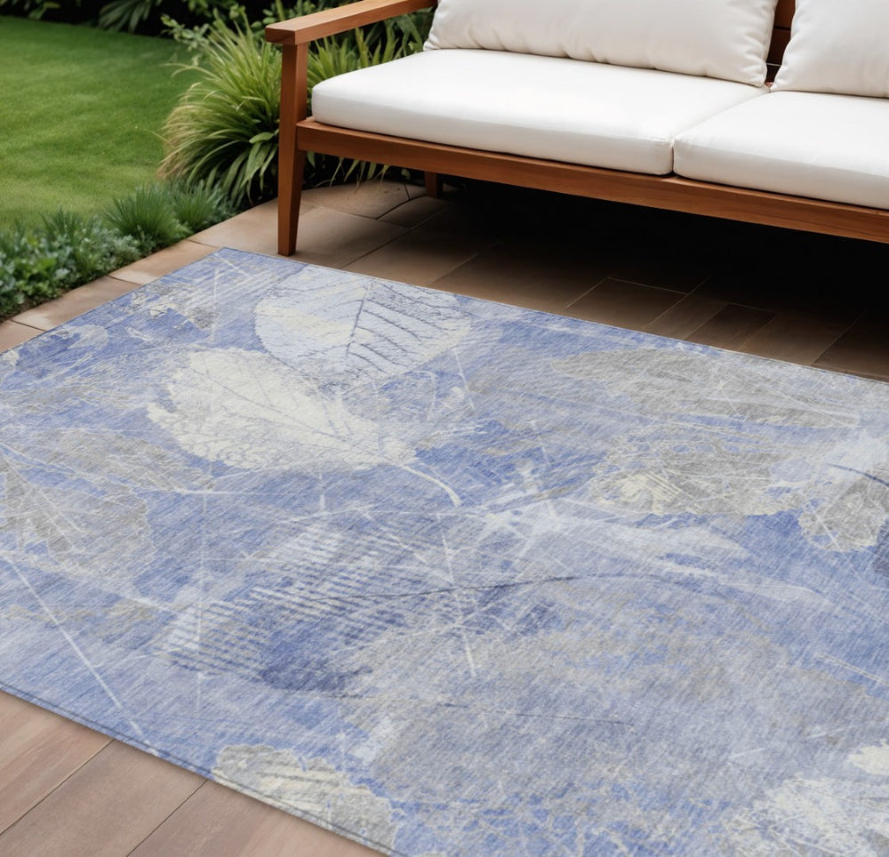 HomeRoots 5' Denim Blue and Ivory Floral Area Rug - Coastal Charm for Indoor and Outdoor Spaces, Easy Care! 9' X 12' 622759