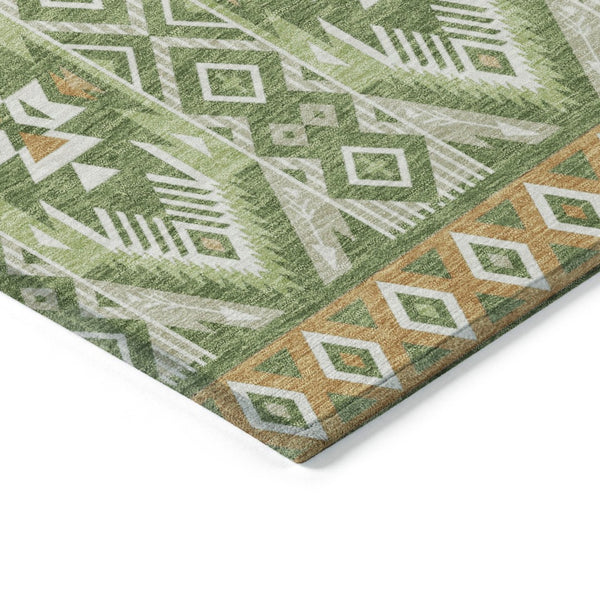 HomeRoots 5' Stylish Green Copper Ivory Aztec Indoor Outdoor Area Rug - Durable, Washable & Versatile Design 8' Round 622787