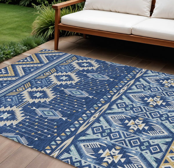 HomeRoots 5' Versatile Aztec Indoor/Outdoor Area Rug in Navy Blue, Beige & Ivory - Durable, Washable Design 9' X 12' 622795