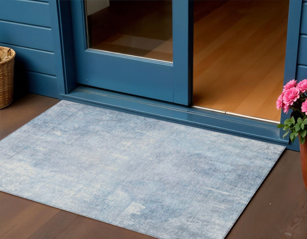 HomeRoots 5' Stylish Sky Blue and Ivory Abstract Washable Area Rug for Indoor & Outdoor High-Traffic Spaces 5' X 8' 622828