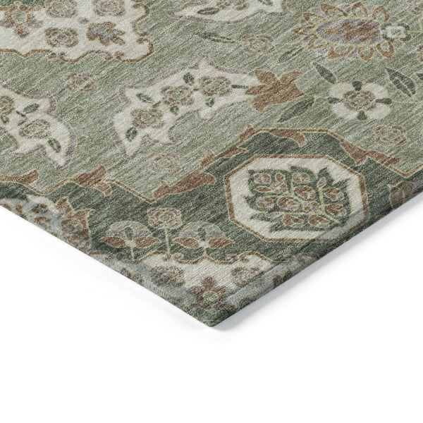HomeRoots 5' Sage Copper and Ivory Medallion Area Rug - Durable, Washable Indoor/Outdoor Essential for Any Space 8' Round 622887