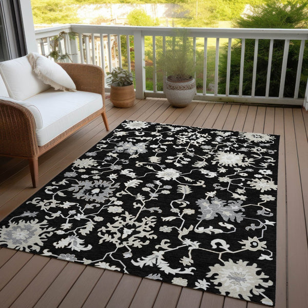 HomeRoots 5' Elegant Black Ivory Gray Floral Washable Area Rug for Indoor and Outdoor High-Traffic Spaces 8' X 10' 622931