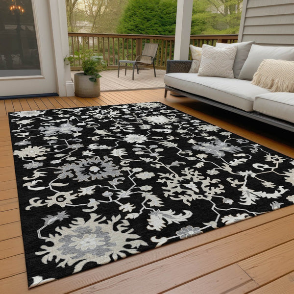 HomeRoots 5' Elegant Black Ivory Gray Floral Washable Area Rug for Indoor and Outdoor High-Traffic Spaces 9' X 12' 622932