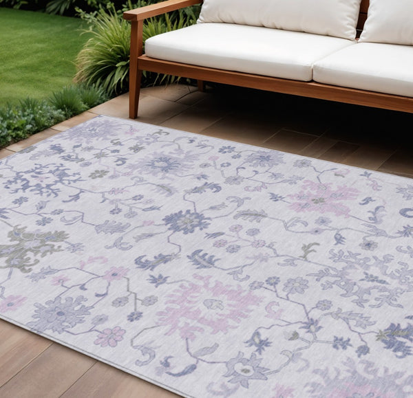 HomeRoots 5' Elegant Floral Area Rug in Lavender Mauve and Gray - Washable, Durable for Indoor & Outdoor Use 8' X 10' 622943