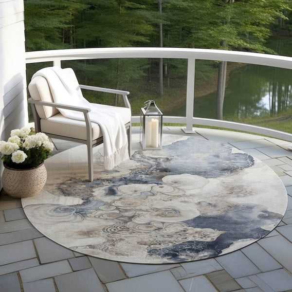 HomeRoots 5' Versatile Ivory and Taupe Abstract Area Rug - Stylish, Washable, Durable for Indoor-Outdoor Use 8' Round 623134