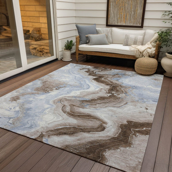 HomeRoots 5' Taupe and Ivory Abstract Area Rug - Stylish Washable Design for Indoor and Outdoor Spaces 5' X 8' 623181