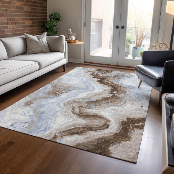 HomeRoots 5' Taupe and Ivory Abstract Area Rug - Stylish Washable Design for Indoor and Outdoor Spaces 5' X 8' 623181