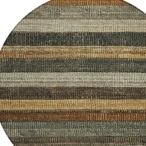 HomeRoots 5' Khaki and Gold Striped Washable Area Rug - Durable Indoor-Outdoor Elegance for Any Space 8' Round 623236