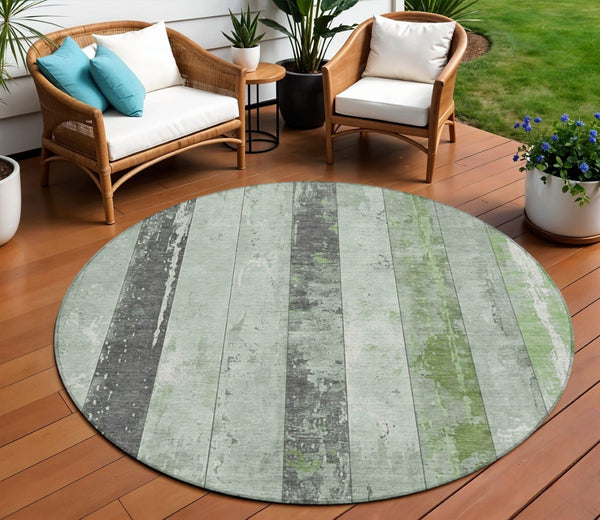 HomeRoots 5' Stylish Artichoke Green & Gray Striped Washable Area Rug for Indoor & Outdoor Versatility 8' Round 623314