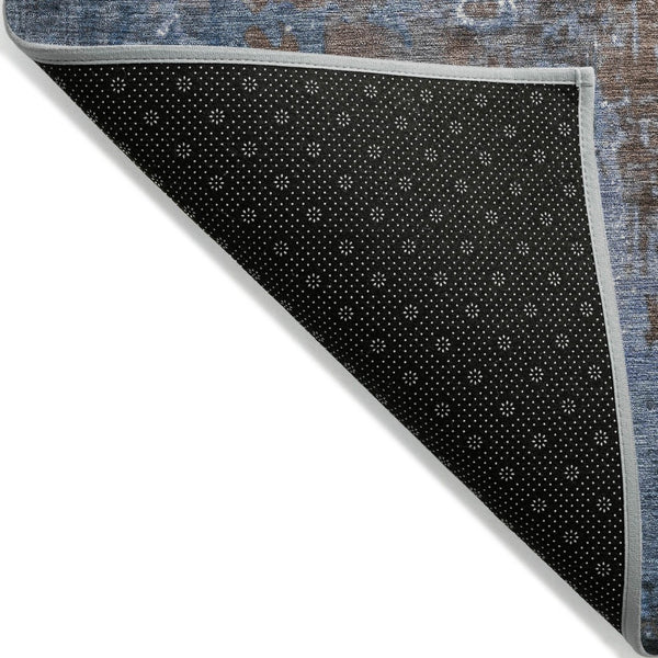 HomeRoots 5' Coffee and Blue Abstract Area Rug - Stylish, Durable, Washable for Indoor & Outdoor Spaces 8' Round 623409