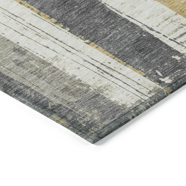 HomeRoots 5' Stylish Gold and Gray Striped Washable Area Rug for Indoor and Outdoor Spaces – Durable Design! 8' Round 623493