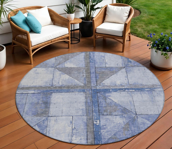 HomeRoots 5' Stylish Denim Blue and Gray Geometric Area Rug - Indoor/Outdoor, Washable, Durable Design 8' Round 623613