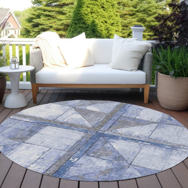HomeRoots 5' Stylish Denim Blue and Gray Geometric Area Rug - Indoor/Outdoor, Washable, Durable Design 8' Round 623613