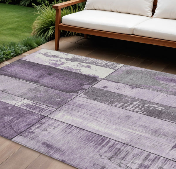 HomeRoots 8' X 10' Contemporary Purple and Gray Geometric Washable Area Rug for Indoor and Outdoor Use 623668