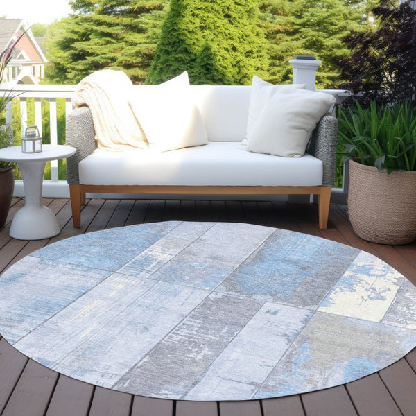 HomeRoots 8' Stylish Sky Blue & Gray Round Geometric Rug - Washable, Durable, Indoor/Outdoor Versatile Decor 623679