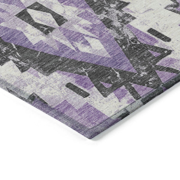 HomeRoots 8' Purple and Gray Round Aztec Area Rug – Stylish, Washable Design for Indoor & Outdoor Use! 623709