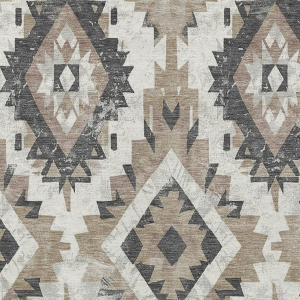 HomeRoots 5' Taupe and Gray Aztec Washable Area Rug - Perfect for Indoor/Outdoor Style & Easy Maintenance! 623726