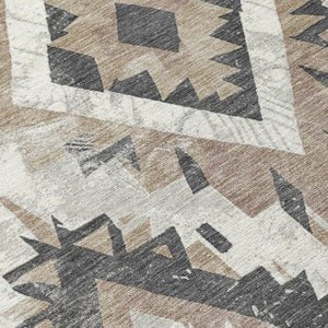 HomeRoots 5' Taupe and Gray Aztec Washable Area Rug - Perfect for Indoor/Outdoor Style & Easy Maintenance! 623726