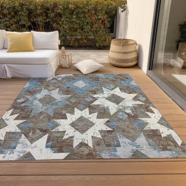 HomeRoots 8' X 10' Stylish Aztec Washable Area Rug in Brown, Ivory & Denim Blue - Perfect for Indoor/Outdoor Use! 623746