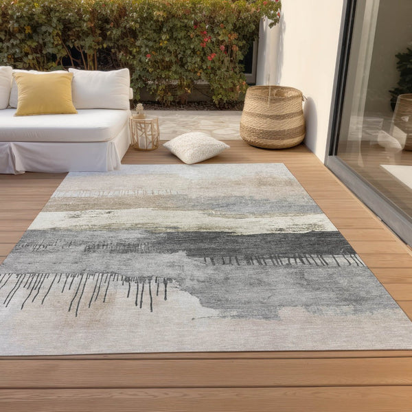 HomeRoots 5' X 8' Abstract Ivory and Beige Indoor/Outdoor Area Rug - Stylish, Durable, Machine Washable Design! 623780