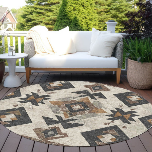 HomeRoots 8' Round Aztec Area Rug in Beige, Brown & Charcoal – Washable, Durable, Stylish for Indoor/Outdoor Use 623847