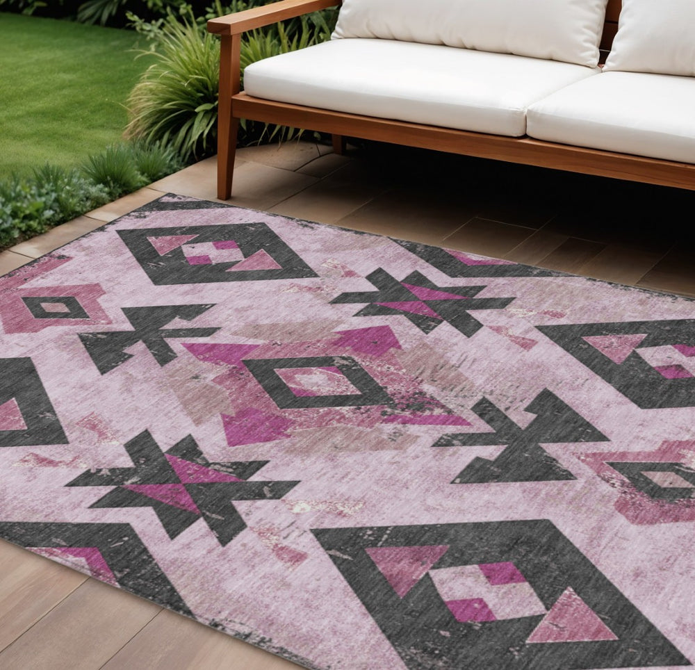 HomeRoots 9' X 12' Aztec-Inspired Washable Area Rug in Pink, Charcoal & Mauve – Stylish, Durable & Versatile! 623873
