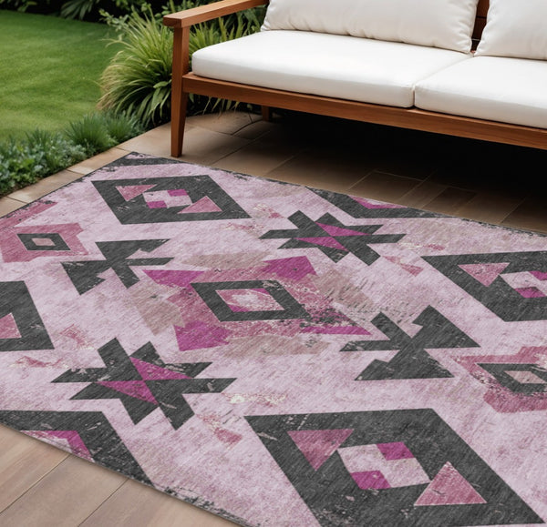 HomeRoots 9' X 12' Aztec-Inspired Washable Area Rug in Pink, Charcoal & Mauve – Stylish, Durable & Versatile! 623873