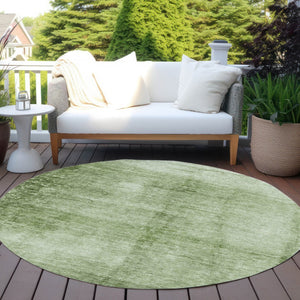 HomeRoots 8' Artichoke Green & Ivory Round Abstract Washable Area Rug - Stylish, Durable, Indoor/Outdoor Essential 623919